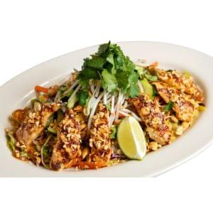 Cheesecake Factory Thai Chicken Salad